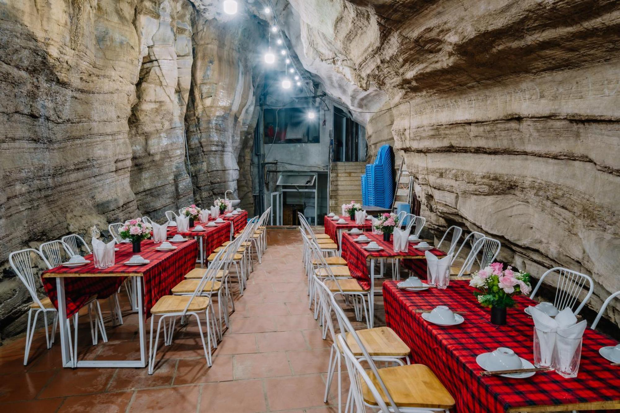 Victor Charlie Hostel 2 Dong Khe Sau 외부 사진